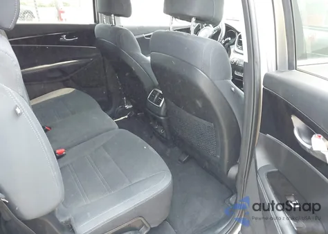 2017 Kia Sorento 3.3L Lx z USA, uszkodzony, nr VIN 5XYPGDA5XHG300906